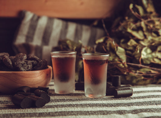 Saunalaku-shotti | Drinkkireseptit à la Kouvolan Lakritsi